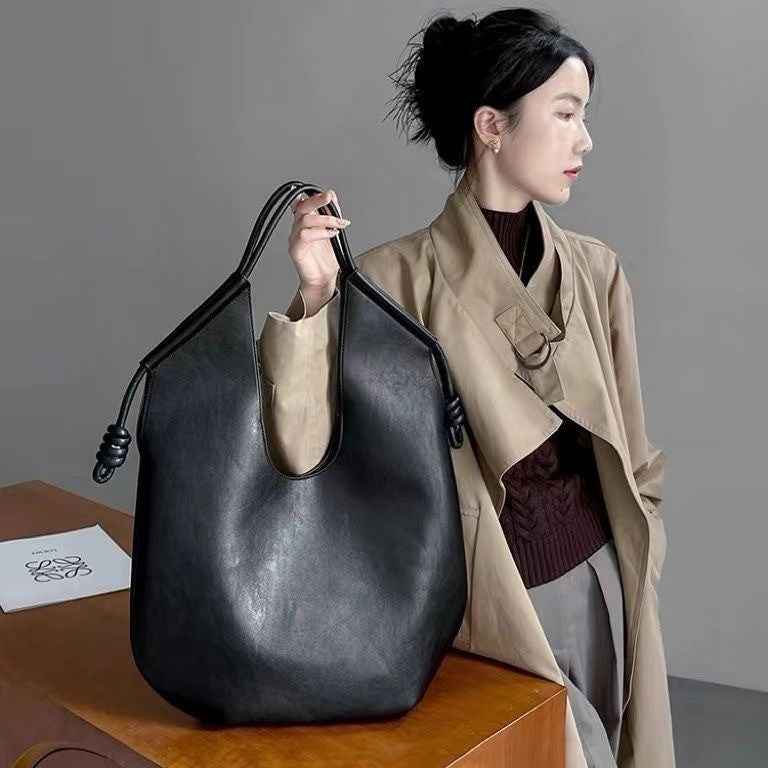 Solvivra Urban Ease Commuter Shoulder Bag