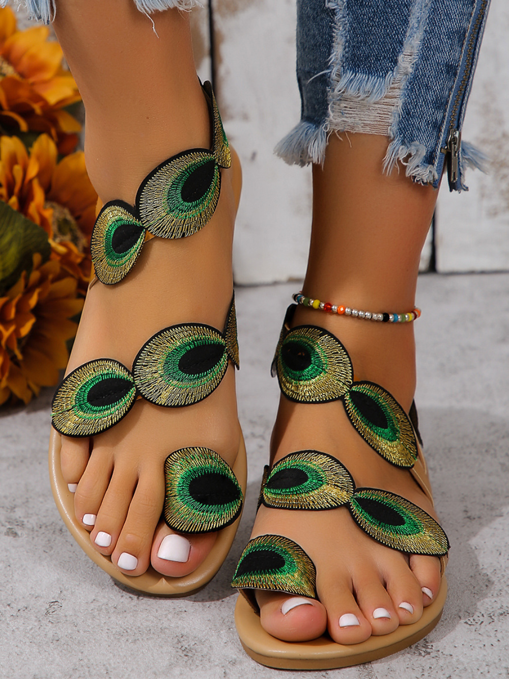 Solvivra Feather Flair Beach Slides