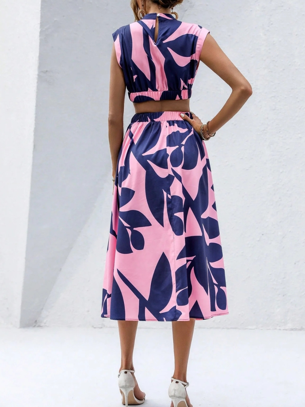 Solvivra Side Muse Cutout Midi Dress
