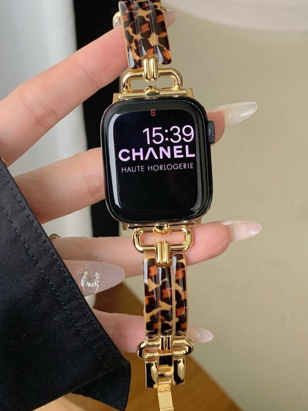 Solvivra Smart Watch Resin Strap